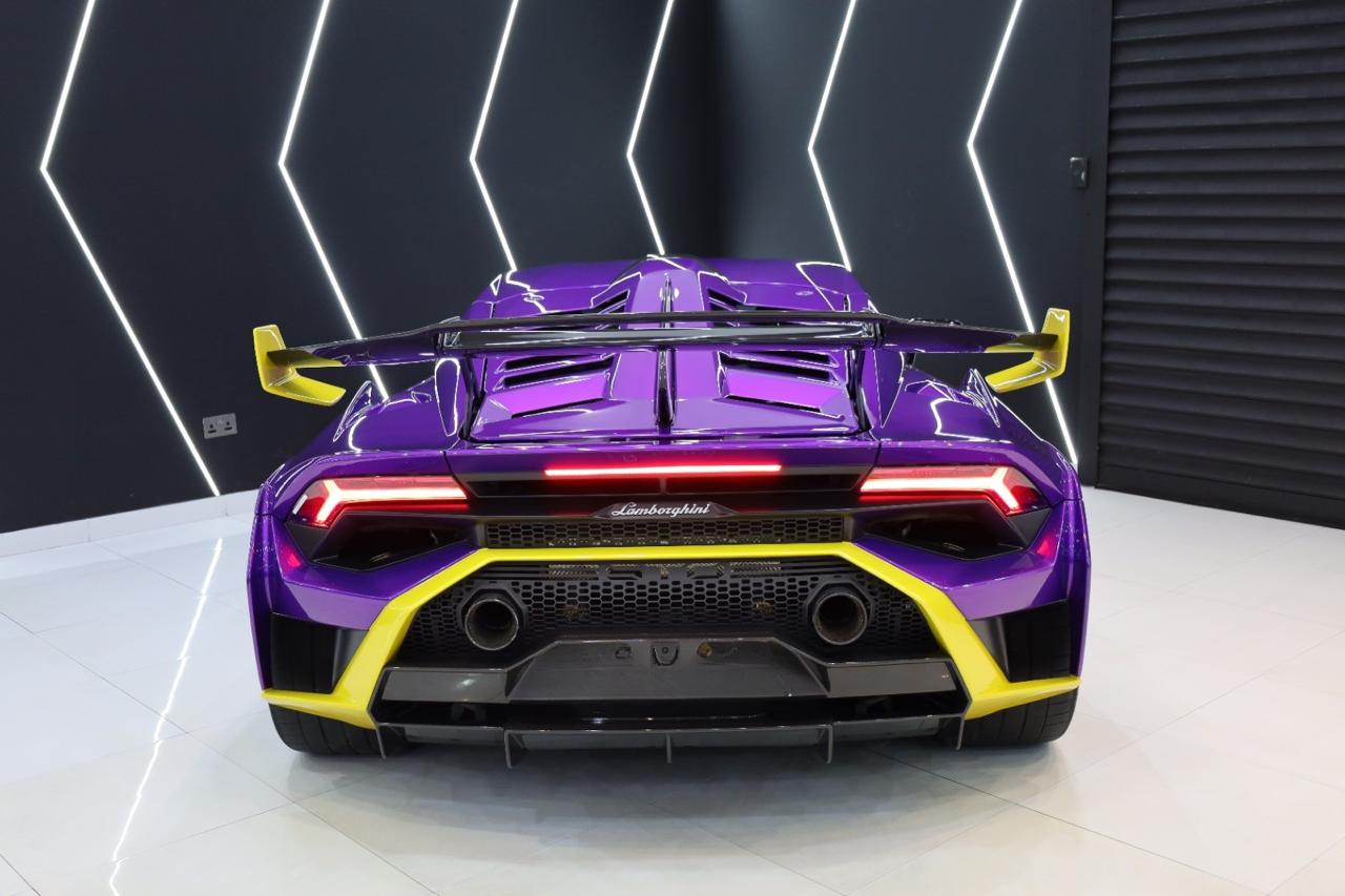 Lamborghini Huracan STO